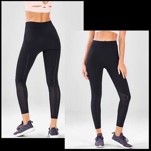 Fabletics SculptKnit 7/8 Leggings